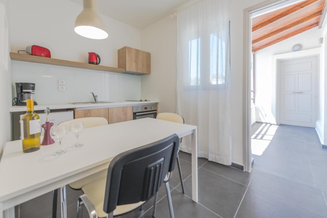 Rotunda Suites Kalamaki Dış mekan fotoğraf
