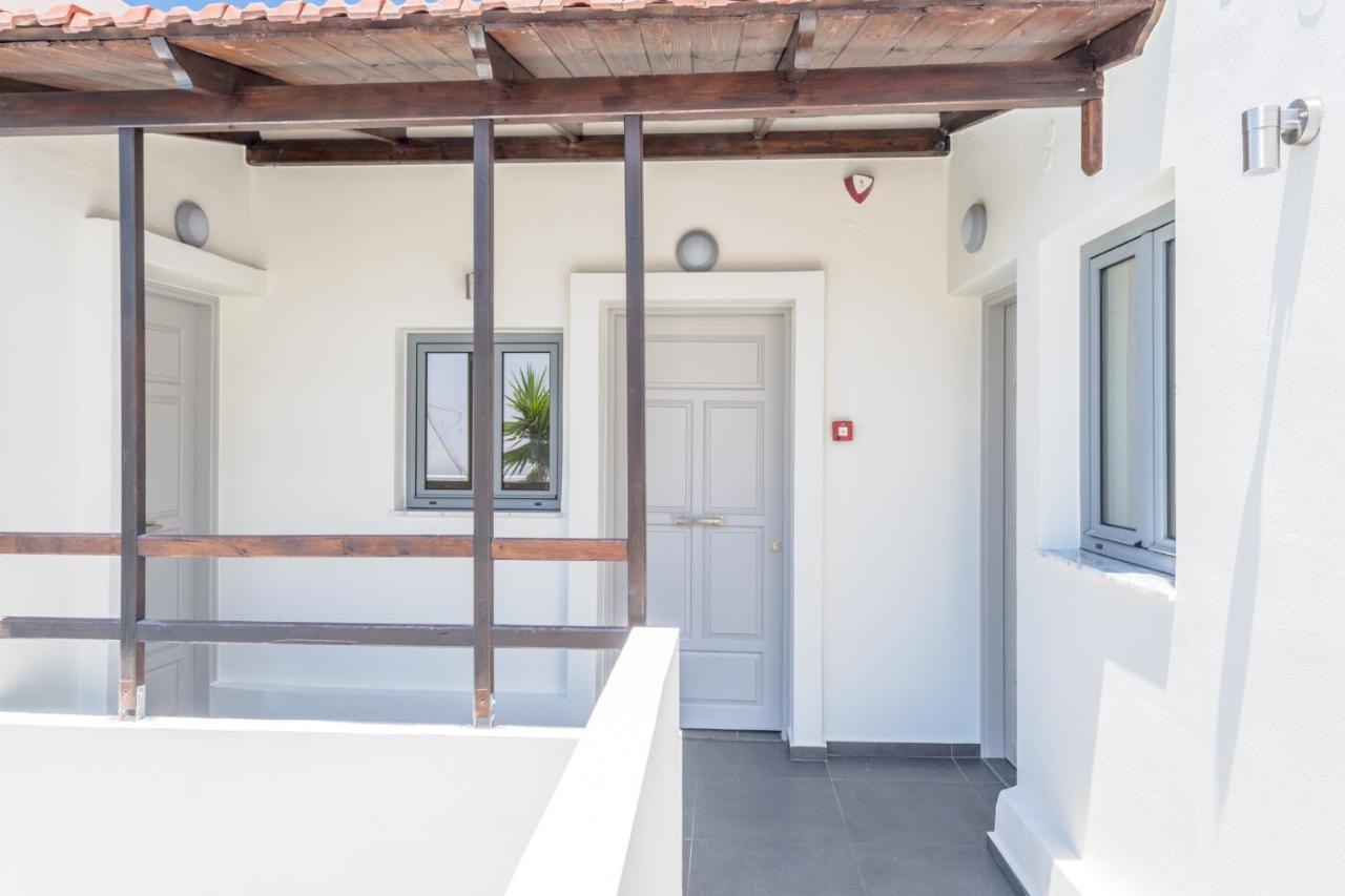 Rotunda Suites Kalamaki Dış mekan fotoğraf