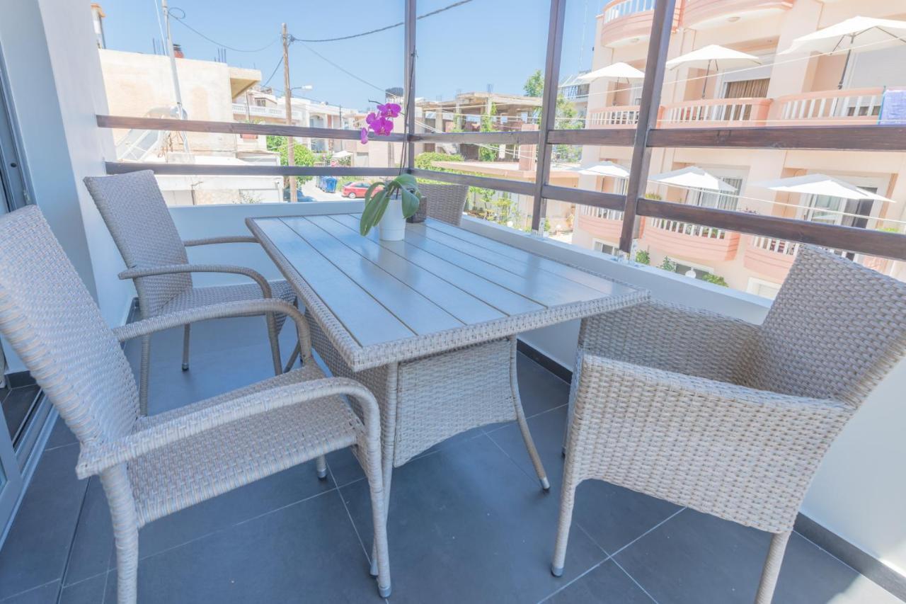 Rotunda Suites Kalamaki Dış mekan fotoğraf