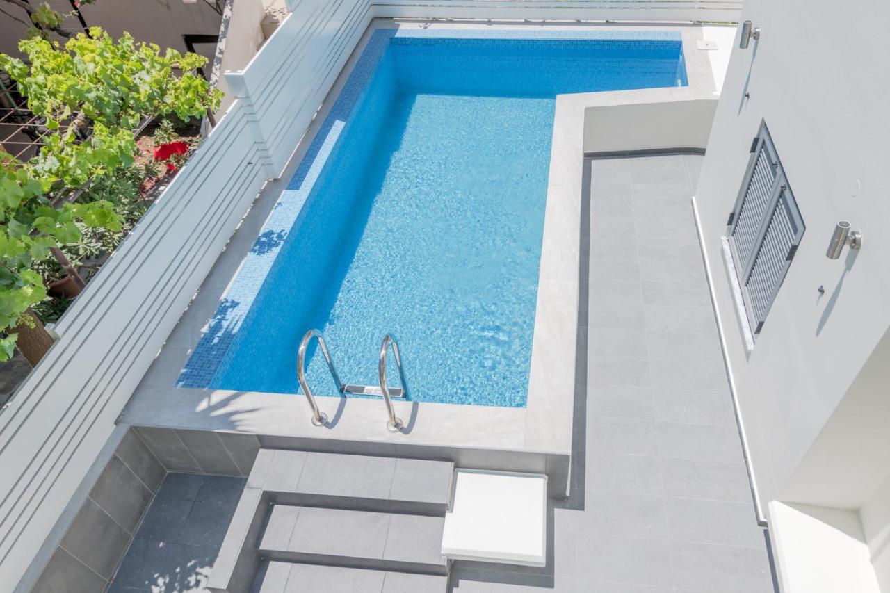Rotunda Suites Kalamaki Dış mekan fotoğraf