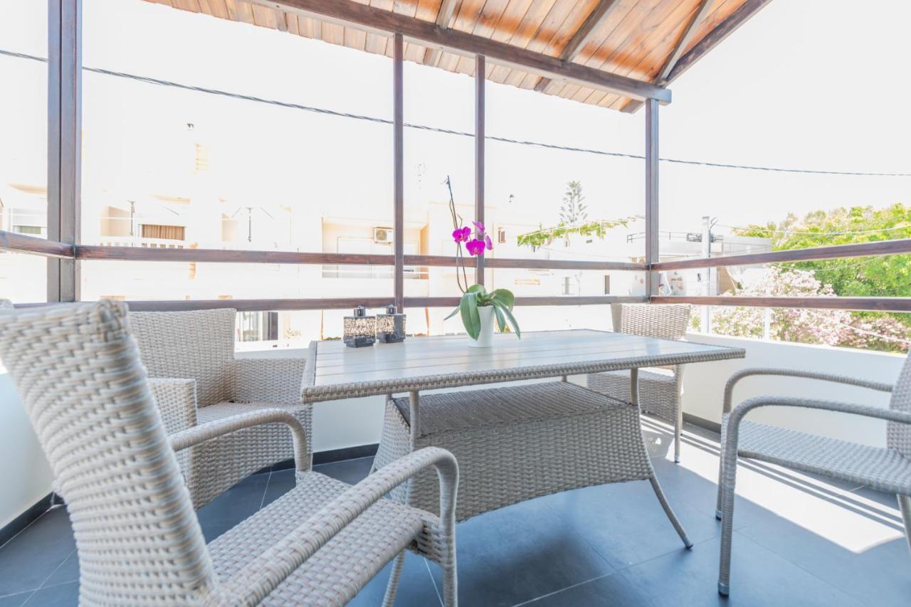 Rotunda Suites Kalamaki Dış mekan fotoğraf