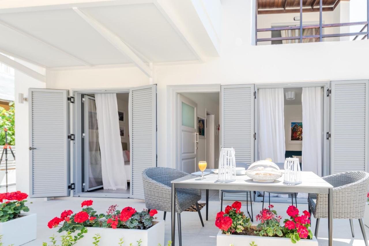 Rotunda Suites Kalamaki Dış mekan fotoğraf
