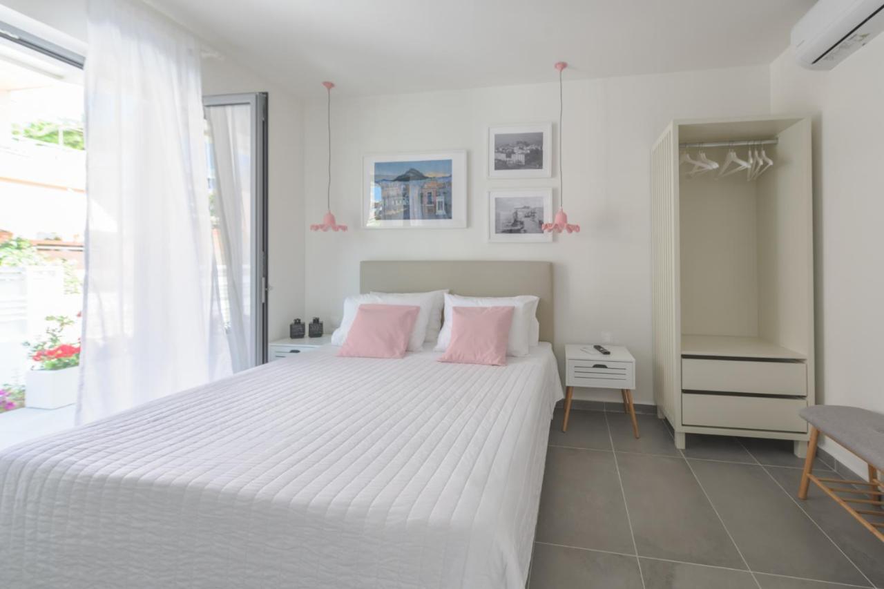 Rotunda Suites Kalamaki Dış mekan fotoğraf